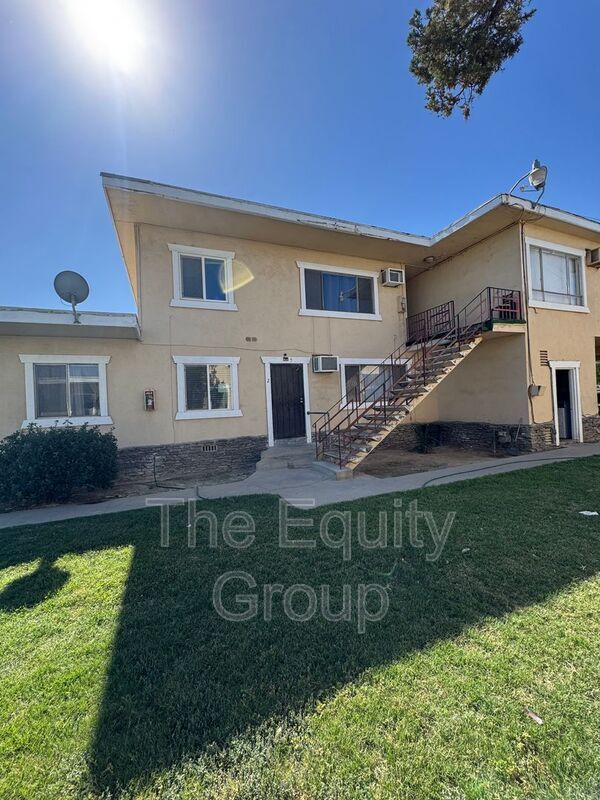 Photo - 570 S Richmond Ave Unidad 2