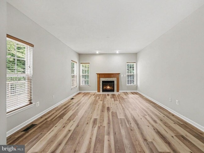 Photo - 5641 Eppes Island Pl