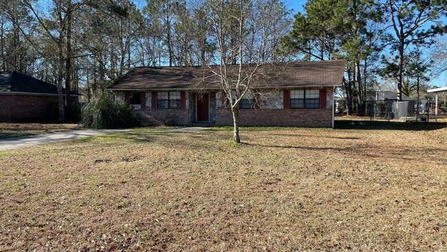 Building Photo - Home For Rent