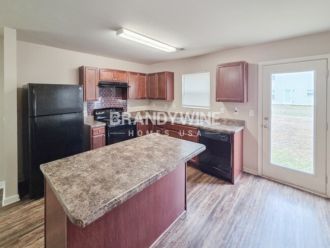 Photo - 3618 Oakleaf Pass