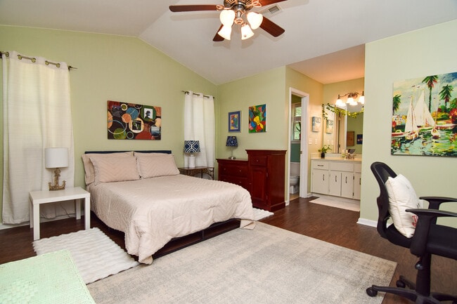 Photo - 8591 Waccamaw Ct