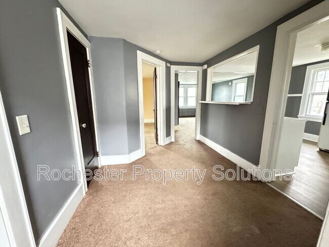 Photo - 2295 Dewey Ave Unidad UP