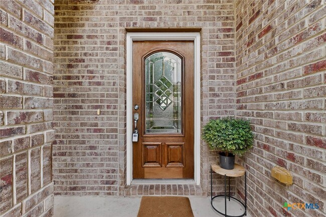 Photo - 429 Sheepshank Dr