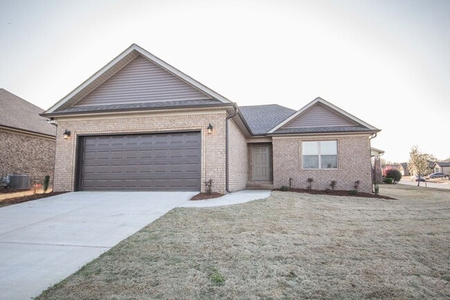 Athens City Schools and Lawn Care Included... - Athens City Schools and Lawn Care Included... House