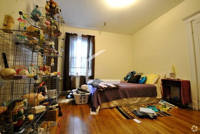 Building Photo - 307 Allston St Rental