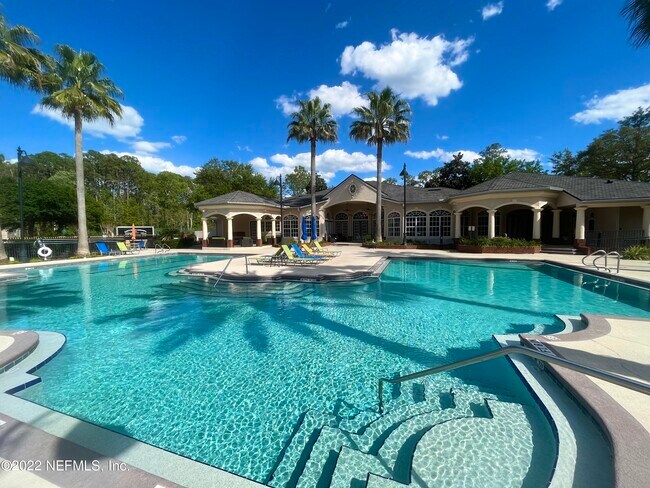Photo - 13810 Sutton Park Dr N Unit 320