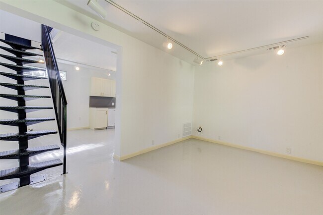 Photo - 1516 Bonnie Brae St Unit 1/2