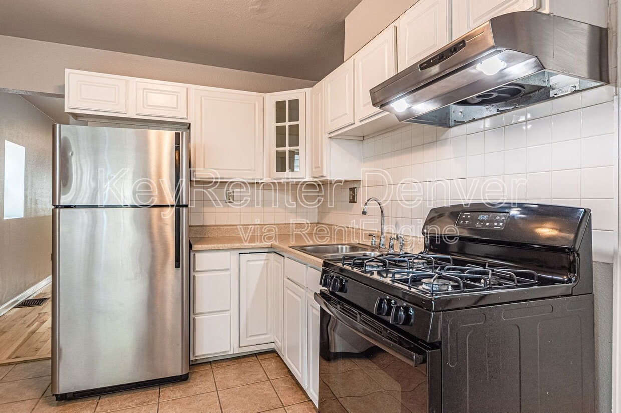 Photo - 3783 N Franklin St