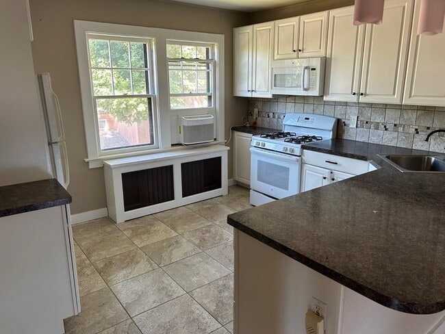 Photo - 11 Elliott Pl