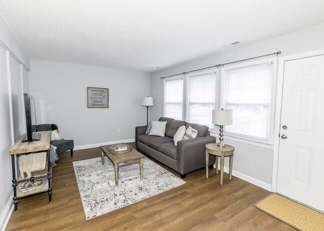 Photo - Graystone Place Apartments