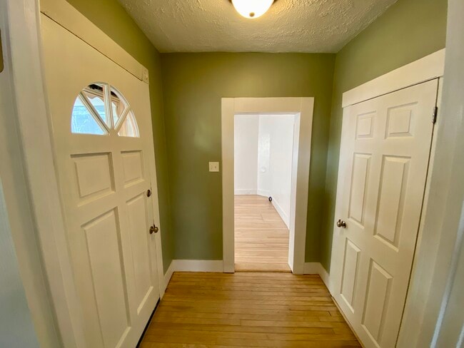 115 Rumford St Unit B