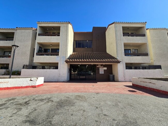 Photo - 600 W 3rd St Unidad B-117