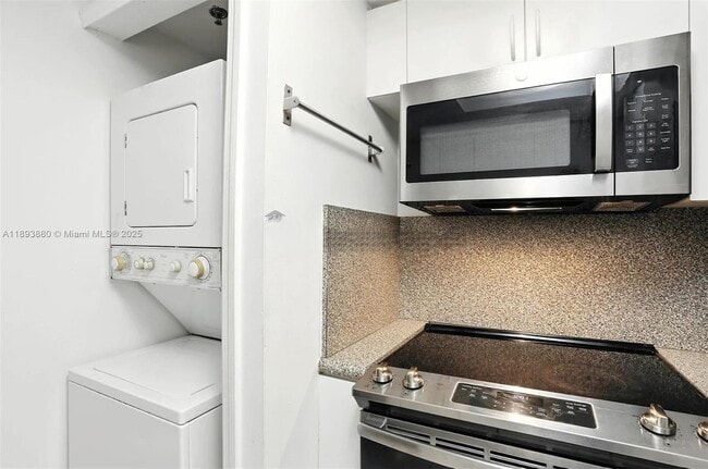 Photo - 2415 NW 16th St Rd Unidad 203-1
