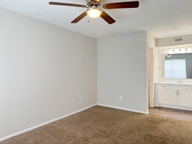 Springwood Apartments