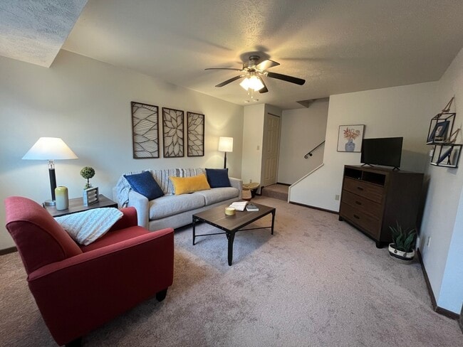 2BD/1B TH Living Room