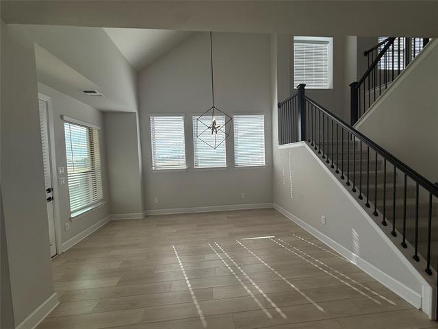 Photo - 1614 Birch St