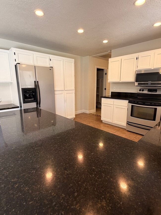Photo - 1743 W Green Valley Ln