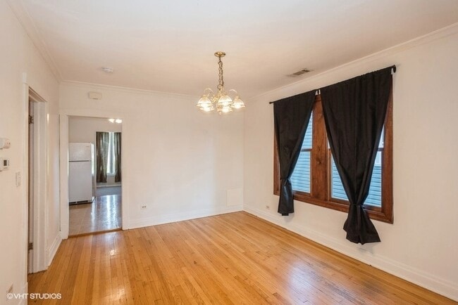 Photo - 5639 N Karlov Ave Unit 2FL