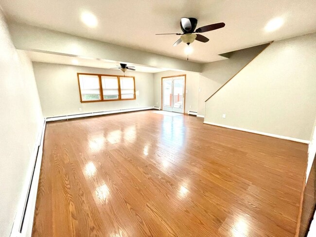 9 Arcadia Ln