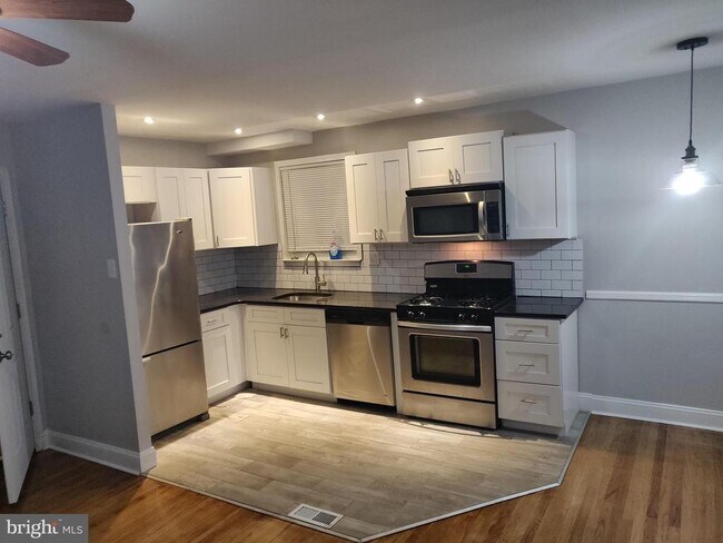 Photo - 3600 Genesee Pl Unit 2ND FLOOR