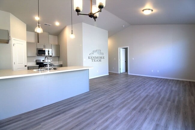 Photo - 3 Bedroom, 2 Bath Townhome in West Pasco