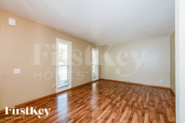 Photo - 12082 Foxpoint Dr