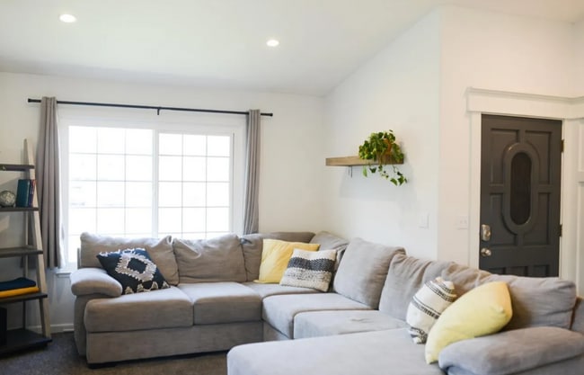 Photo - 3135 Fairmont Dr