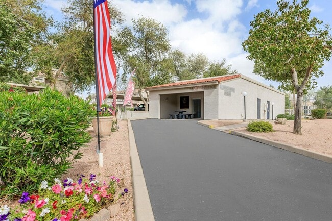 Photo - Marabrisa Condominiums