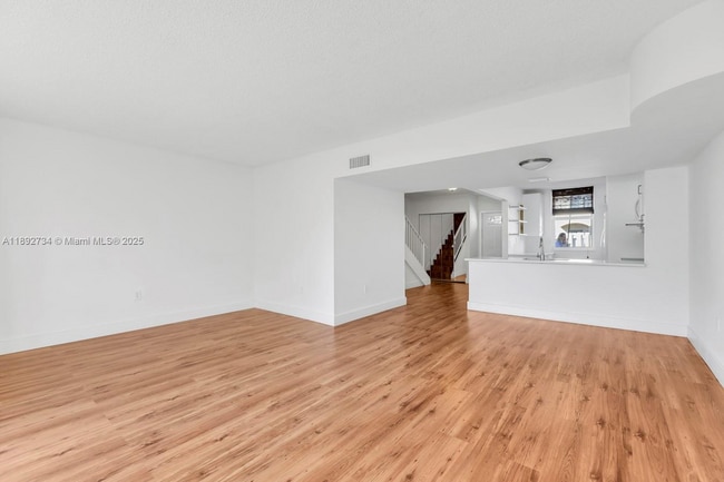 Photo - 1655 NE 115th St