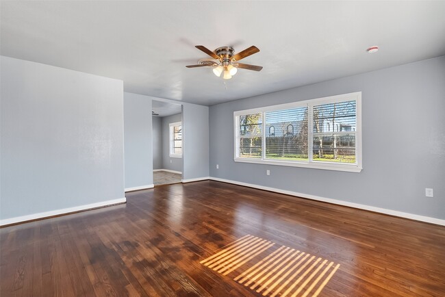 Photo - 1205 Alpha Dr