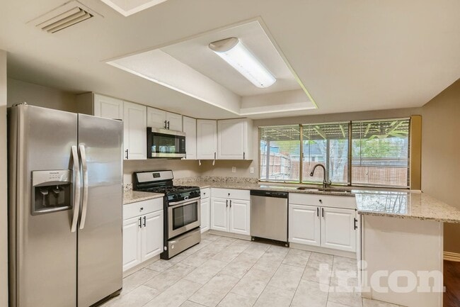 Photo - 333 Clearfield Dr
