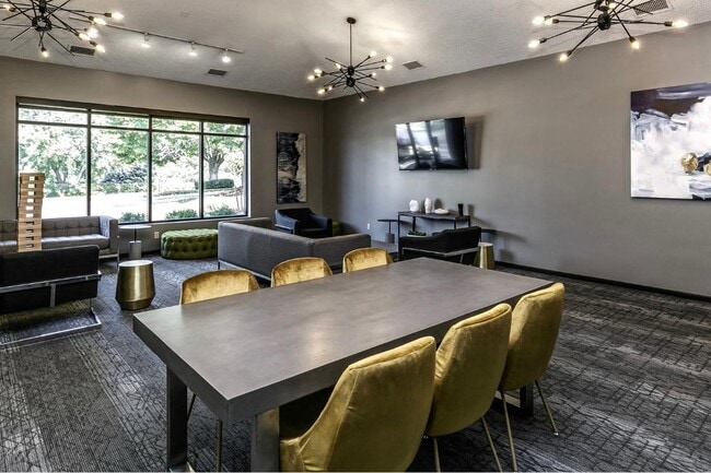 Southwest Gables Apartments