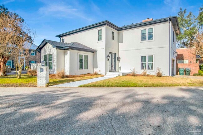 Building Photo - 3347 Chantarene Dr