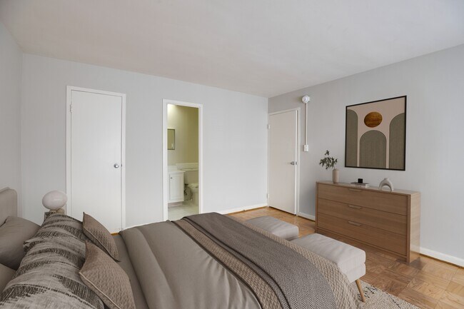 Bedroom (virtually staged) - Legation House
