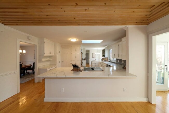 Photo - Luxury Kingsmill Treehouse Retreat | 7BR Custom Home with Private Suite