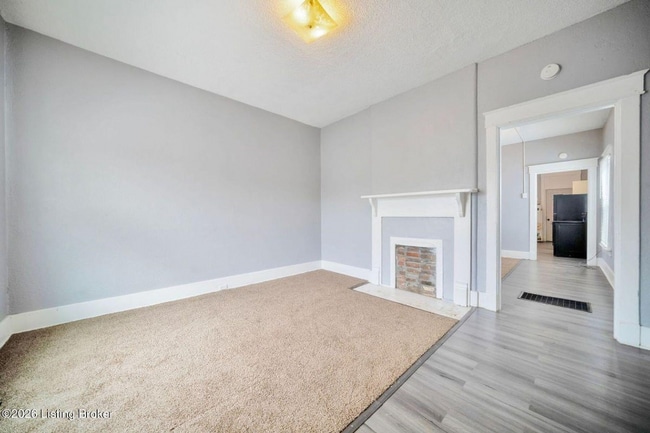 Photo - 1817 Columbia St