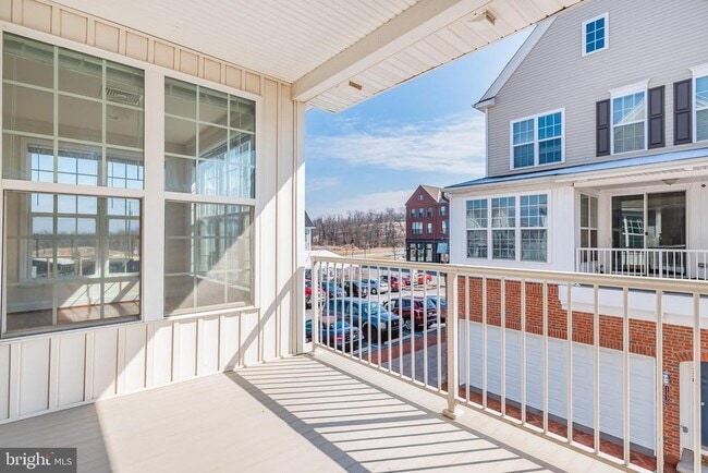 Photo - 1323 Saxton Wy