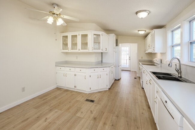 Photo - 3444 Mt Lebanon Rd