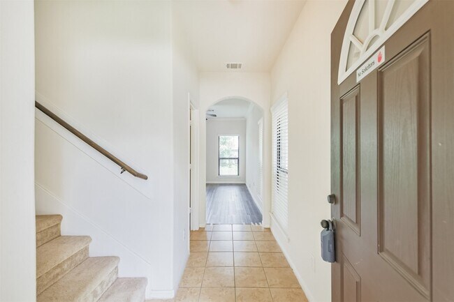 Photo - 6643 Sharpstone Creek Ln