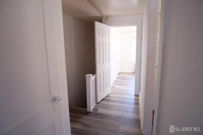 Photo - 417 Chestnut St