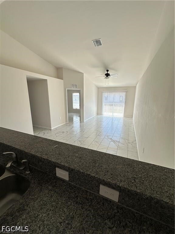 Photo - 254 SW 3rd St