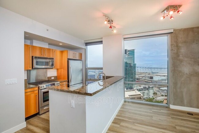 Photo - 321 Tenth Ave Unidad 2408