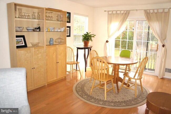 Photo - 30 Richards Rd