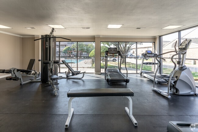 24 Hour Fitness Facility