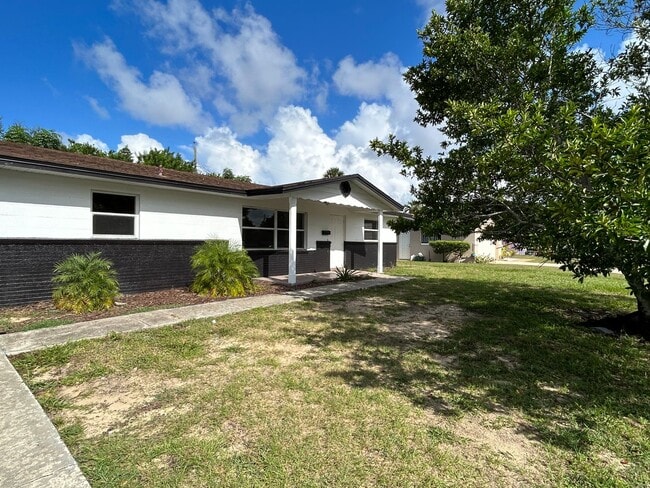 Photo - 3 Bed 2 Bathroom Home for Rent