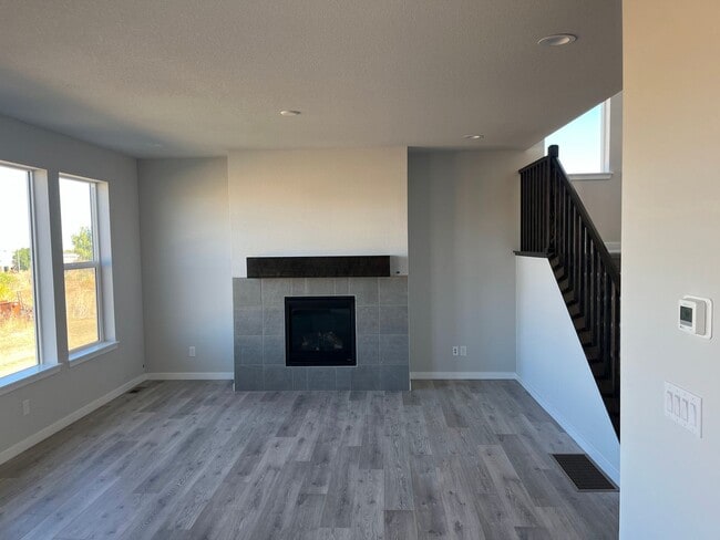 Photo - Beautiful Modern 4 Bedroom Home in Superior