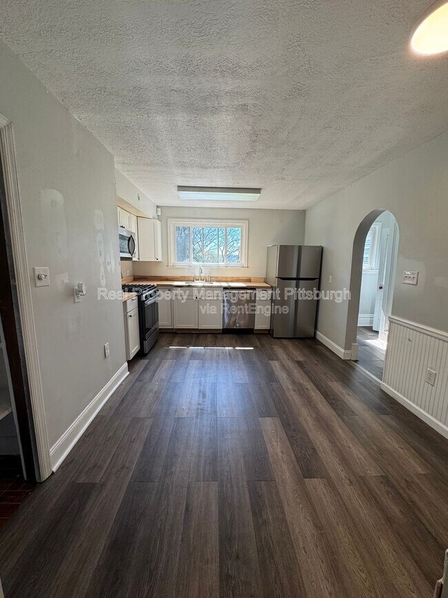 Photo - 1825 Rialto St