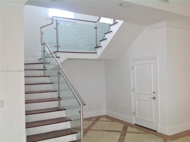 Photo - 8 Turtle Walk