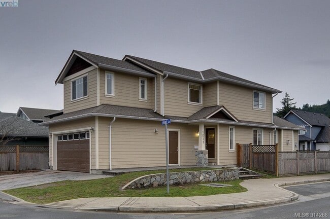 Building Photo - 1011 Walfred Rd