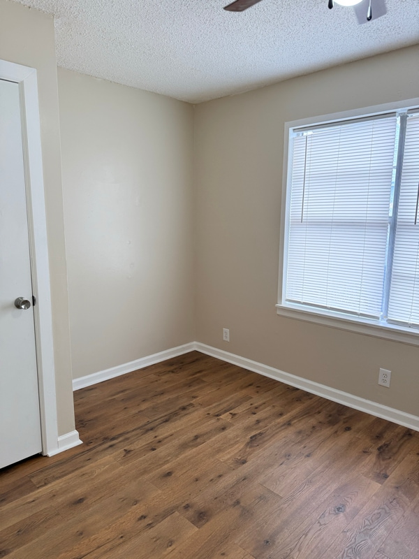 Photo - 414 W Ball St